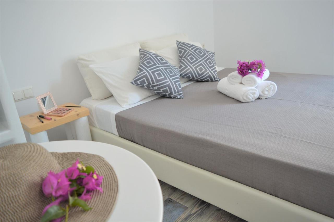 Depis Luxury Suites Naxos City Exterior photo